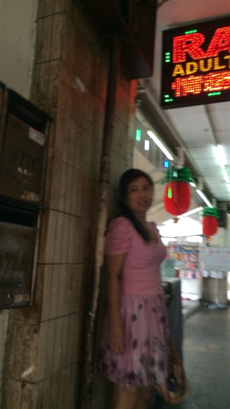 シンガポール・ゲイラン 「中華フリーランス小姐」 コイワカメラの「世界の路地裏で（または女たち）」