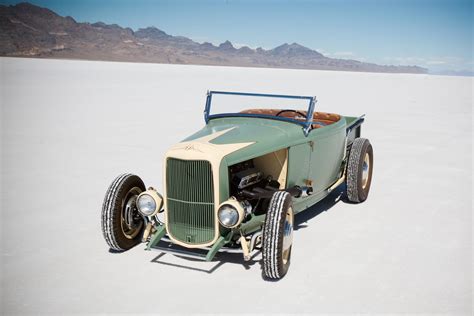 The first recorded crossing of the desert was made in 1845 by. NICOCZAR: BONNEVILLE SALT FLATS 2010