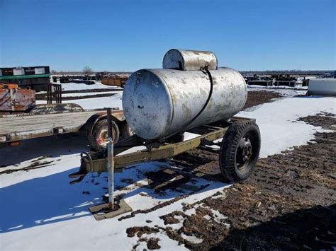 250 Gallon Propane Tank And Trailer Adam Marshall Land And Auction Llc