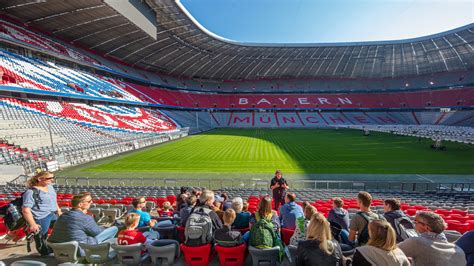 Allianz Arena : Allianz Arena at Day and Night / Find the perfect allianz arena stock photos and 