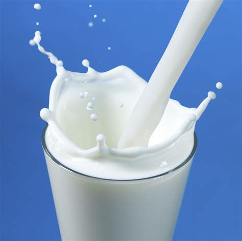 But can milk also make you taller? Drinking Milk Does Make People Grow Taller - Natural ...