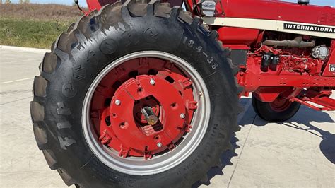 1969 Farmall 856 For Sale At Auction Mecum Auctions