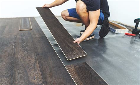 4 Things Flooring Installers Want Retailers To Know 2020 10 07