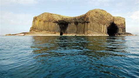 Fingalss Cave Staffa Scotland World For Travel