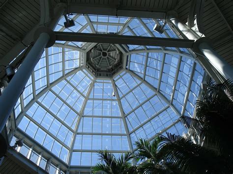 What To Consider When Specifying A Glass Atrium Commercial