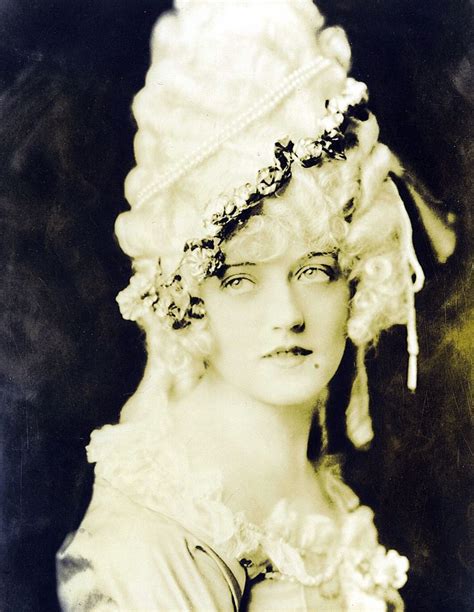 Marion Davies January 3 1897 September 22 1961 Was An American Film Actress As Well Known