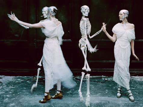 Antigonic Agyness Dean In “spooky” By Tim Walker For Love Magazine Spring Summer 2015 Tumblr