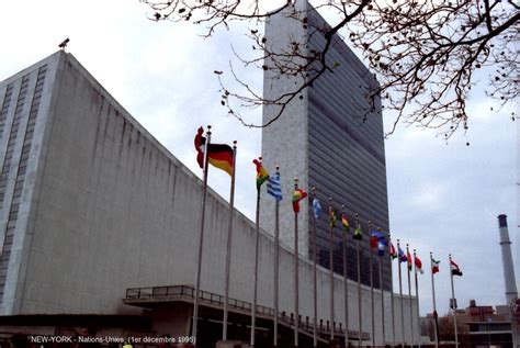 United Nations General Assembly Building Manhattan 1952 Structurae