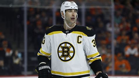 Bruins Captain Zdeno Chara Tries To Keep It Light In Nhl Video Call