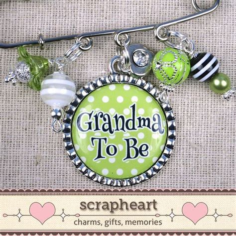 Grandma To Be Pin In Green Polka Dot Personalized By Scrapheartts