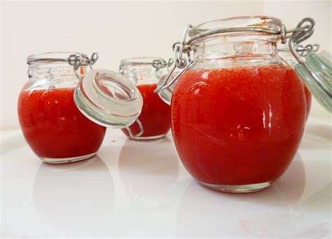 Peut On Conserver Les Fraises Au Frigo - Coulis de fraises - La recette facile par Toqués 2 Cuisine
