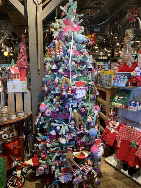 Rite aid valentine s day decor 2021 virtual shopping. Cracker Barrel Christmas Trees 2020 - Christmas Tree Plays Music And Creates Its Own Snow Wral ...