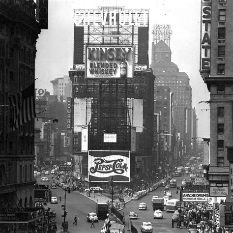Times Square New York City 1952 Photo New York New York Photos Old