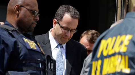 Jared Fogle Ex Subway Pitchman Assaulted In Prison Report Says Abc7 Chicago