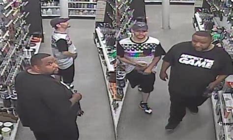Police Looking For Retail Theft Suspects