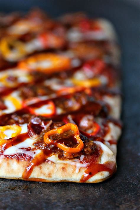 grilled flatbread pizza  pulled bbq chicken