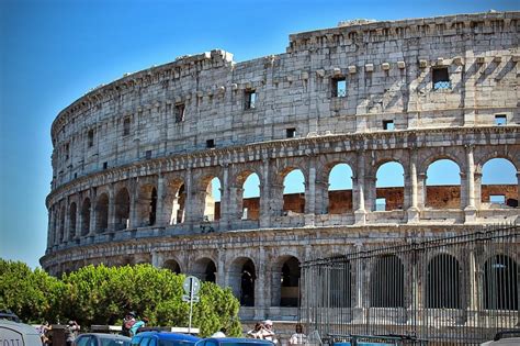 10 Fakta Tentang Colosseum Roma Bangunan Ikonik Peninggalan