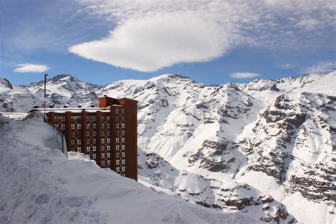 Chile Valle Nevado Ski Resorts Opens Early After Heavy Snowfall