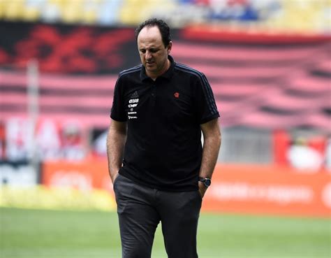 Veja razões para fazer mais alongamentos no inverno. Neto critica Rogério Ceni e afirma que técnico está passando vergonha no Flamengo - Diário Prime