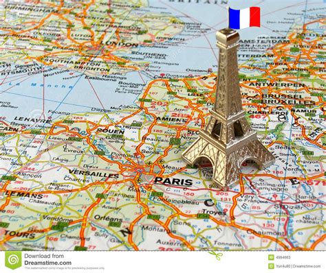 Tour Eiffel Sur La Carte Image Stock Image Du Célèbre 4994663