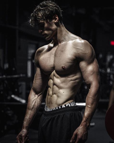 David Laid On Instagram Gym Guys Mens Health Fitness Gym Photos