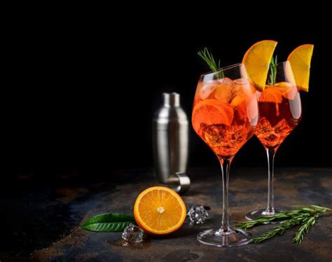 Top 10 Most Popular Cocktails In The World