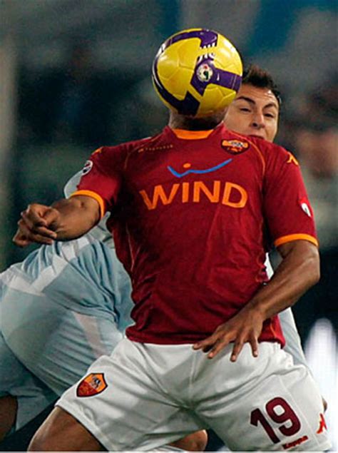 Funny Soccer Pictures - XciteFun.net