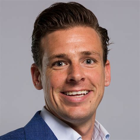 Patrick Dillen Director Property Management Bij Mosaic World Mosaic