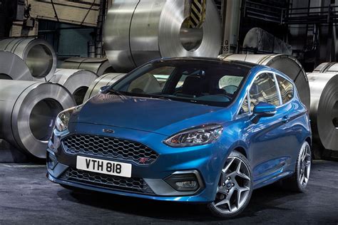 2018 Ford Fiesta St Exterior Blue Metallic Gallery Photo 1 Of 14