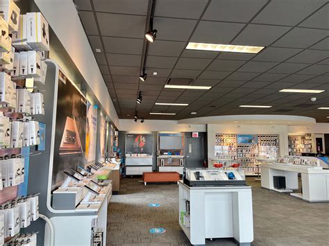 AT&T STORE