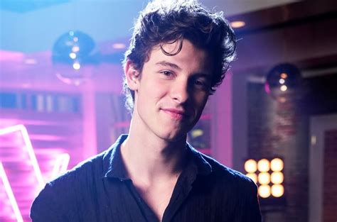Shawn Mendes New Album Heading For No 1 On Billboard 200 Chart Shawn Mendes Album Shawn