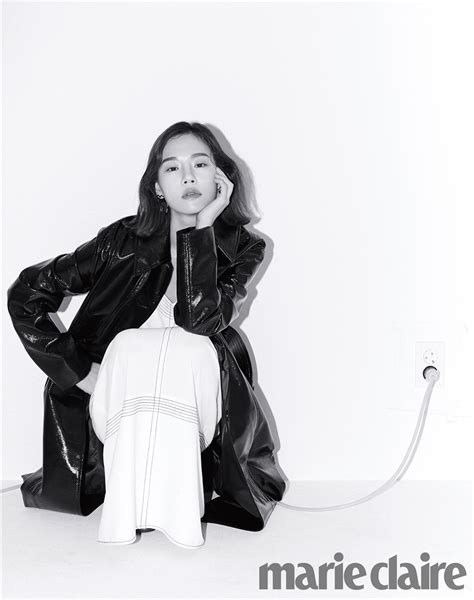 배우 한예리 han ye ri 드라마 '스위치' 포스터 촬영 현장 미니인터뷰. 한예리,마리끌레르 3월호 | 사람엔터테인먼트