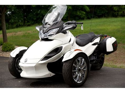 Buy 2013 Can Am Spyder St Limited Se5 On 2040 Motos
