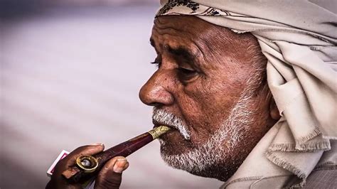 المراجع تأسيس دولة الإمارات تأسّست دولة الإمارات العربيّة. ‫حقائق هامة عن الإمارات العربية المتحدة..!!‬‎ - YouTube