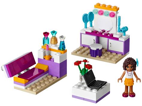 Push the bed up to make a dressing area with mirrors and lights, and help her get ready for rehearsal. Brick Friends: LEGO 41009 Andrea's Bedroom