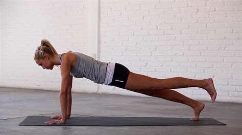 Plank Yoga 15