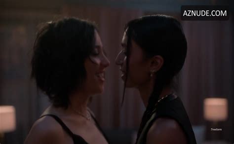 Tara Raani Wilder Yari Lesbian Underwear Scene In Grown Ish AZnude