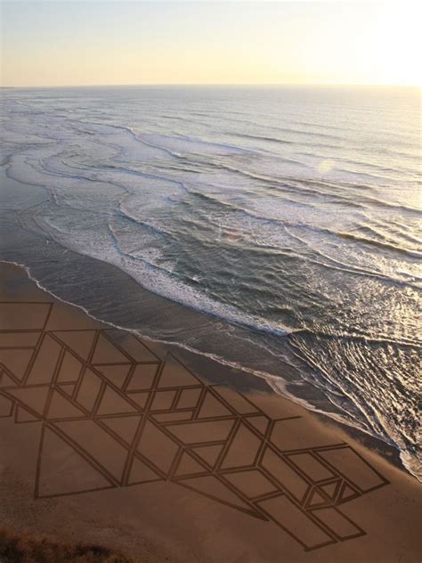 Sand Drawings By Jim Denevan Sand Drawing Sand Art Land Art