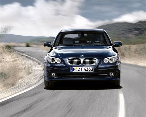 The model received many reviews of people of the automotive industry for their consumer qualities. BMW recalling 1.3 million 5 and 6 Series models worldwide - Autoblog