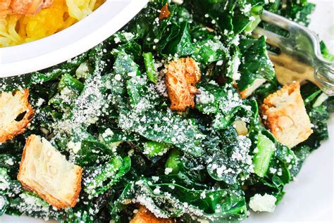 Easy Raw Kale Salad With Garlicky Dressing