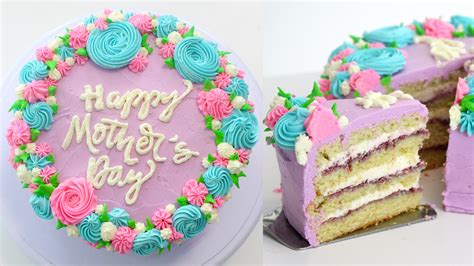 And, to make her feel loved on this day, we bring you delicious mother's day cakes that she will definitely love. pankobunny: How to make a Mother's Day Cake + Cake Message ...