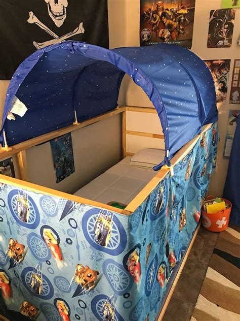 Diy himmelbett variante 2 5. How to turn an Ikea Kura bed into a fun bed tent! in 2020 ...