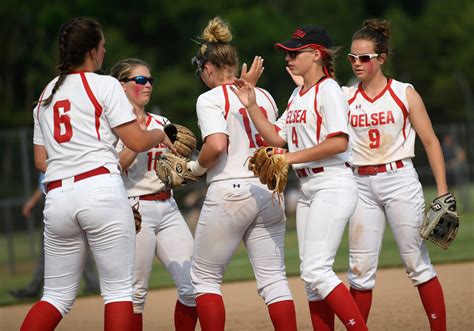 High School Softball Delsea Falls Against Middletown North In Semifinal