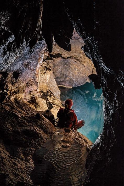 The Perilous And Gorgeous World Of Cave Photography Cave Photography