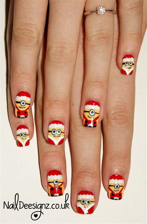 Uno de los diseños más utilizados que demuestran clase y se ven súper delicados, es la pedicure francesa. 8 Diseños de Uñas para Navidad - Minions Navideños - ε ...