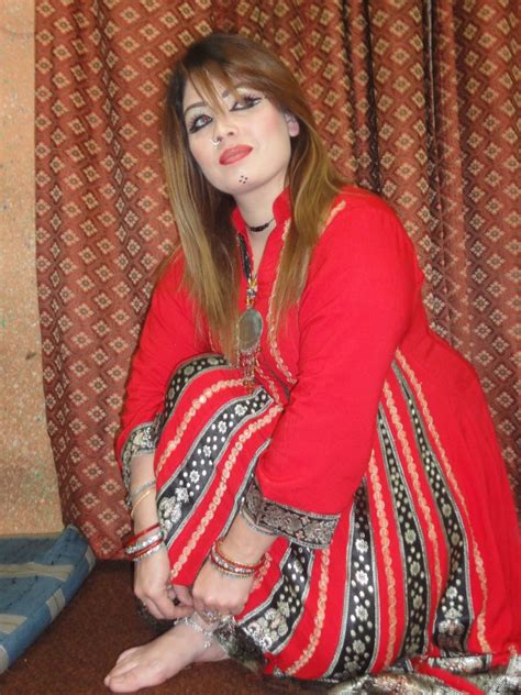 Pashto Cinema Pashto Showbiz Pashto Songs Pashto Female Singer Tv