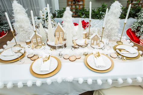 How To Diy Holiday Tablescapes