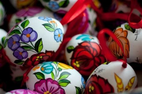 Some Ideas For Beautiful Easter Eggs Interior Design
