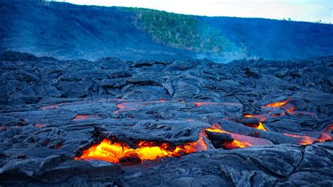 Hawaii Volcanoes National Park 24c