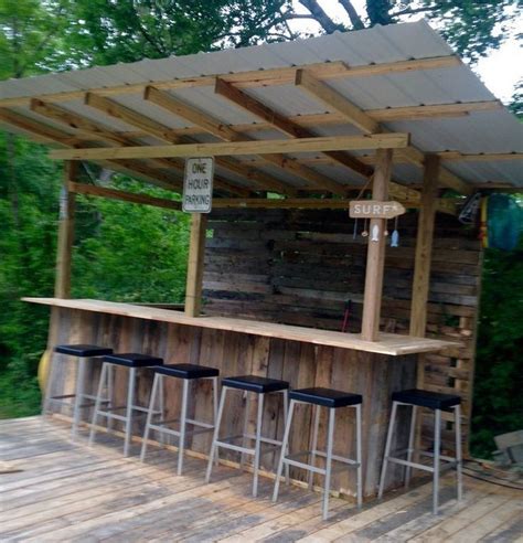 25 Beautiful Outdoor Bar Setup For Friends Gathering Diy Outdoor Bar